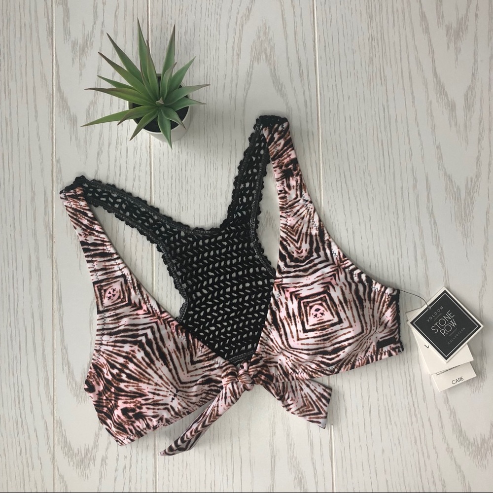 NWT Volcom Tie-Dye Print Bikini Top
